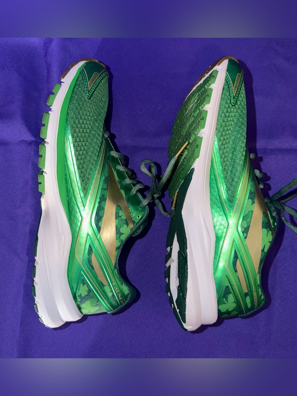 Brooks Launch 4 Women’s St. Patrick’s Day Green Shamrock Running Shoes Size 10.5 - Picture 5 of 8